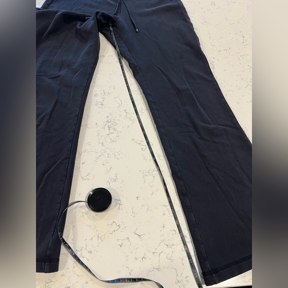 GAP Comfy Black Flare Sweatpants Yoga Pants with Drawstring Waist Size Small - Picture 7 of 9